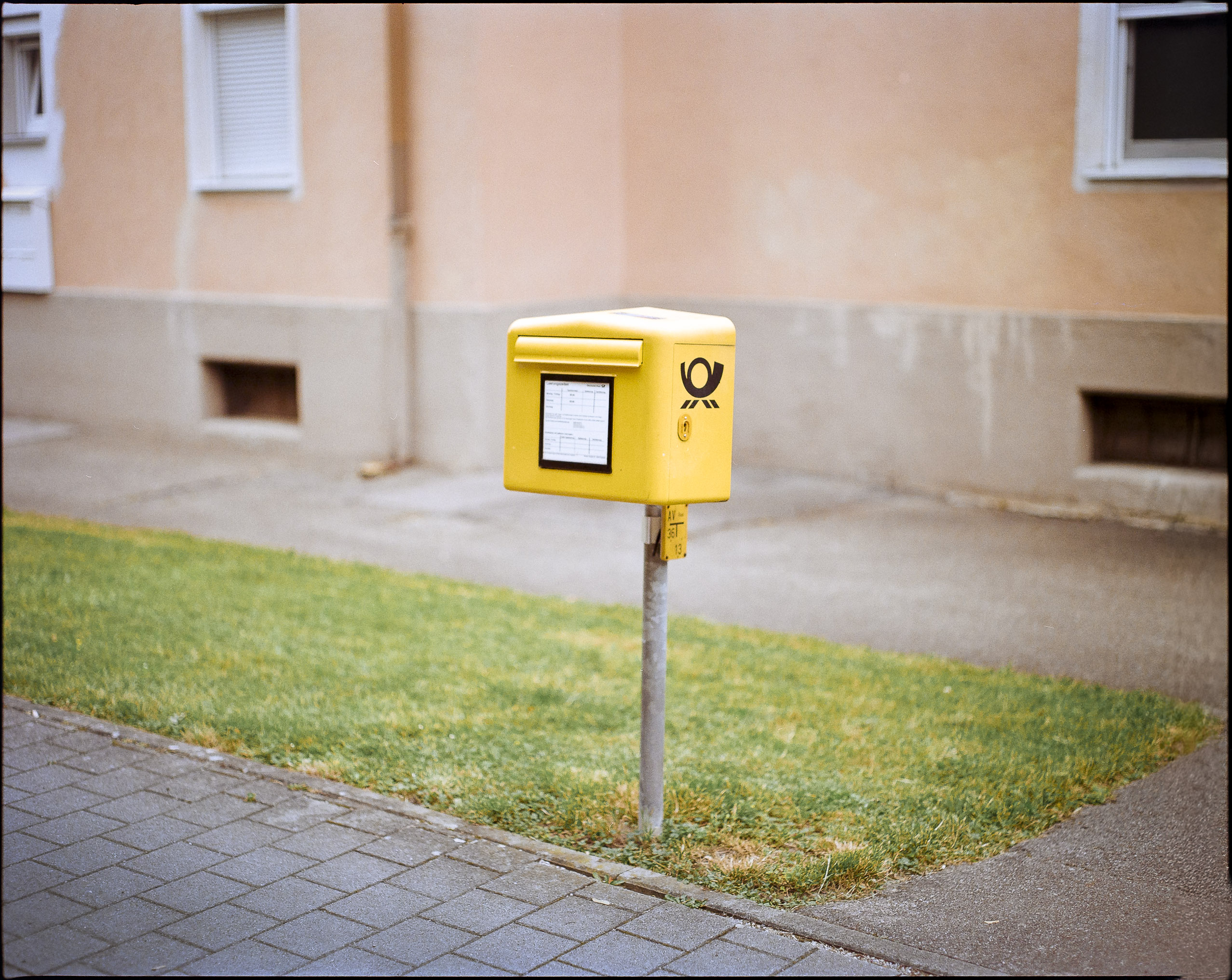 Large format and medium format photography by Tobias Leipnitz in Ingolstadt. Shot on Arca Swiss F-Metric and Pentax 67. Kodak Portra 160 and Kodak Portra 400.  tobias leipnitz_Ingolstadt medium format camera pentax67 large format arca swiss 33