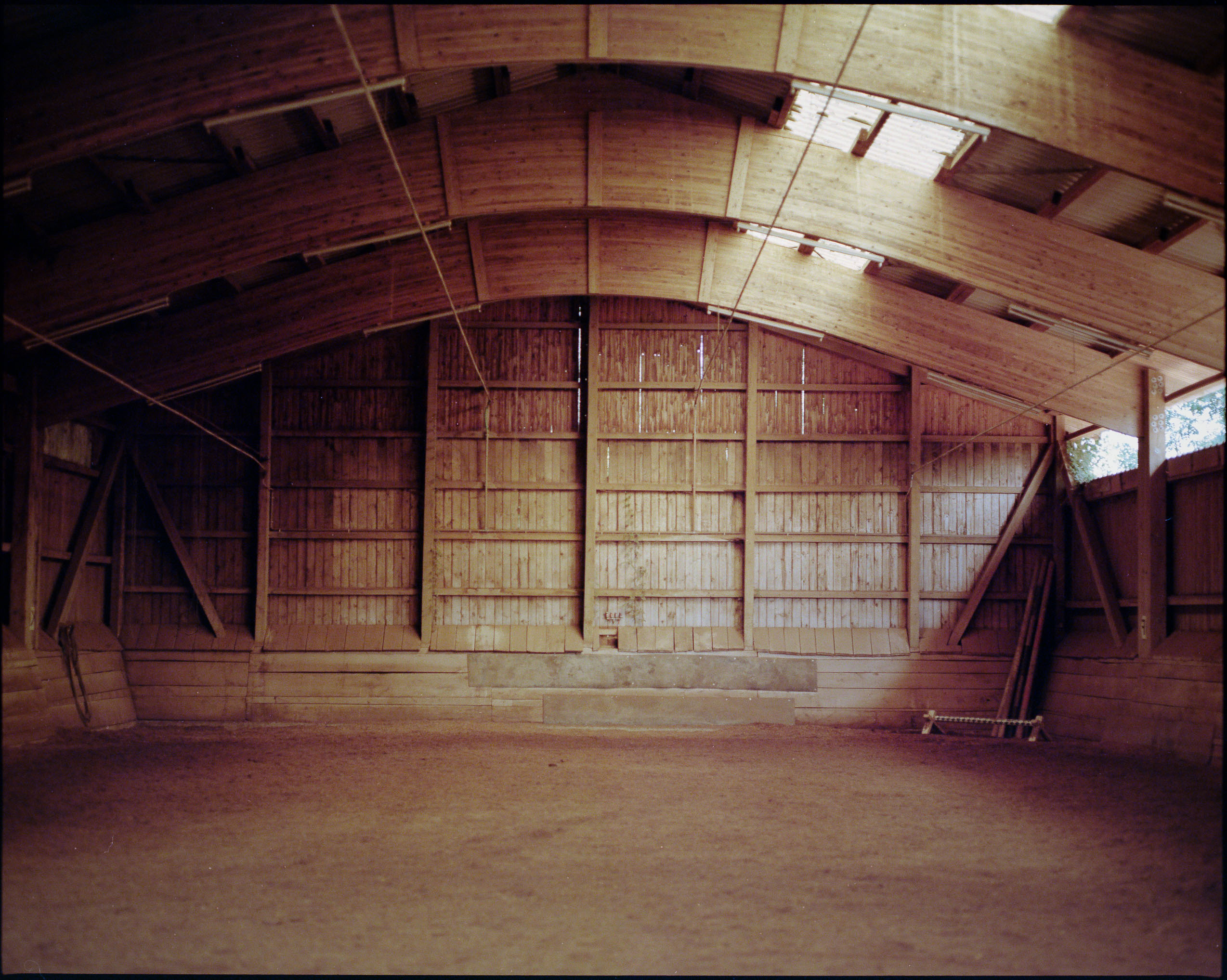 Analog photography diary – personal observations and collected moments by Tobias Leipnitz. Shot on large and medium formt. Leica - Hasselblad - Linhof - Arca Swiss. Leipnitz Medium Format Analog Photography Kodak 1