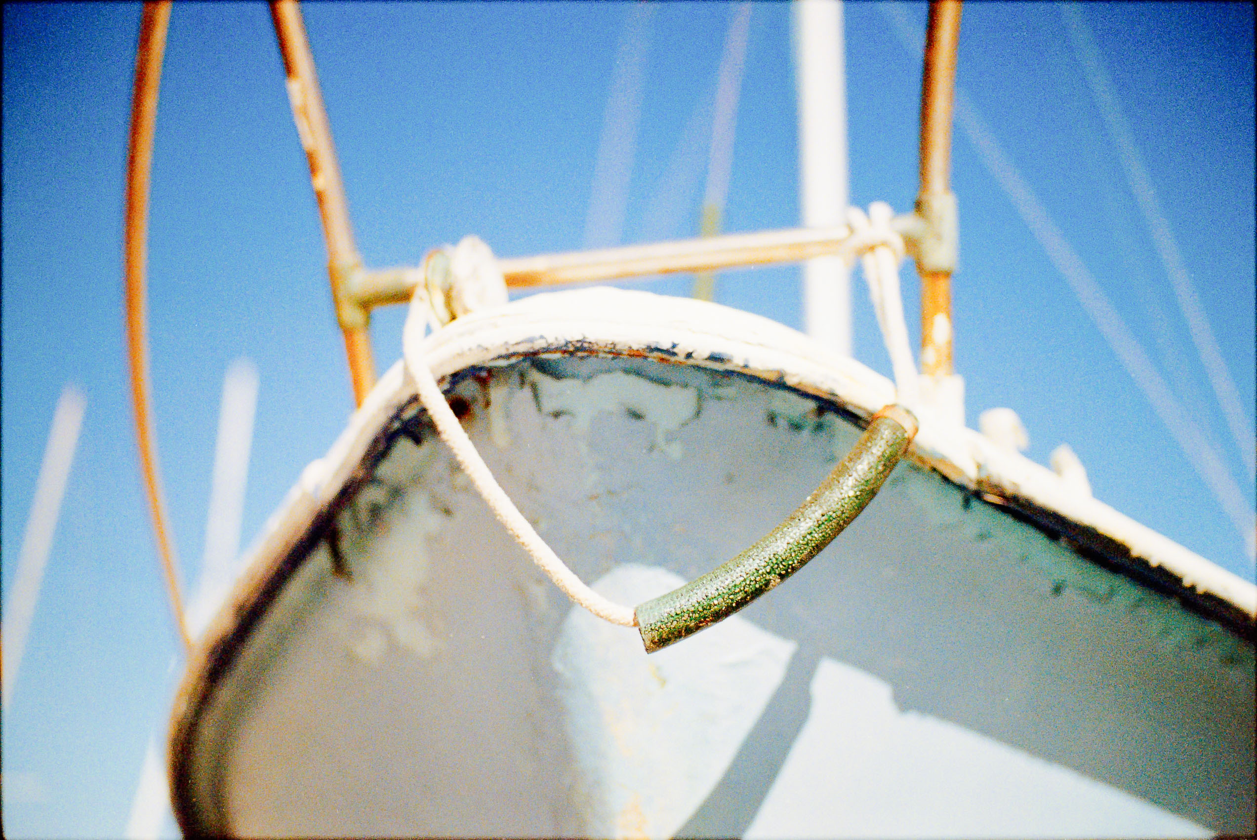 2026 - Saint Cyr sur Mer shot on 35mm color negative film - Leica M6 - Kodak Portra 800 and Kodacolor 800 Tobias Leipnitz Leica Analog Portra800 22