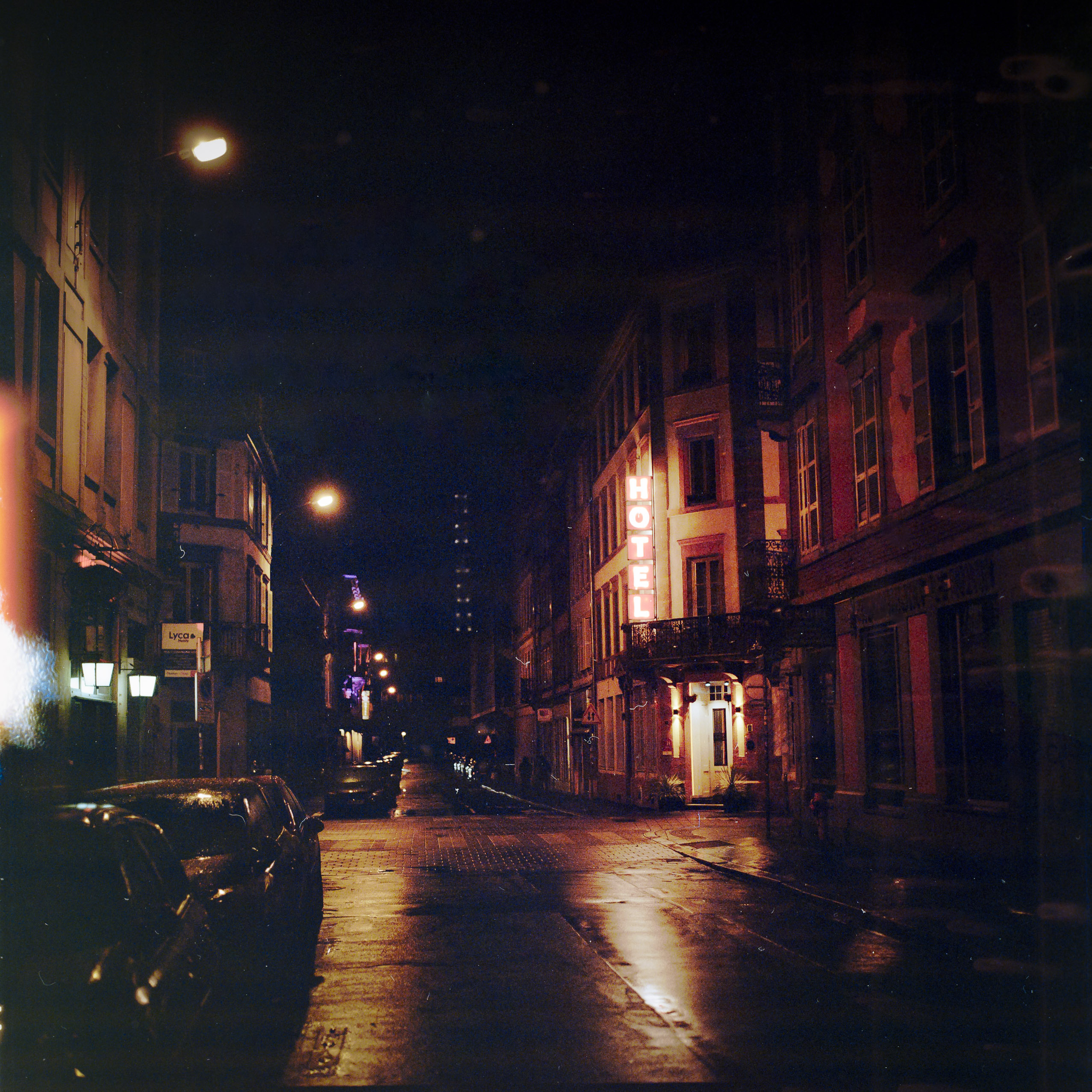 Medium format photography by Tobias Leipnitz –  Kodak Portra 160 and Kodak Portra 400 - Hasselblad 500cmtobias leipnitz hasselblad medium format camera 6x6 31
